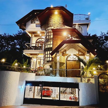 El Castillo Bed And Breakfast Angono Luaran gambar