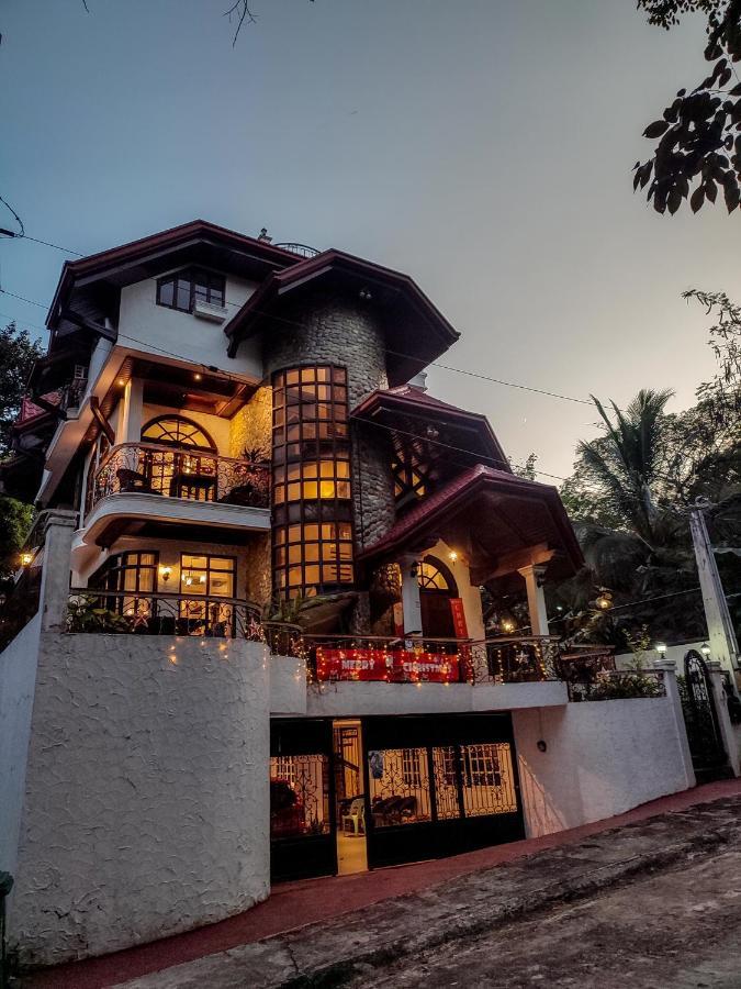 El Castillo Bed And Breakfast Angono Luaran gambar
