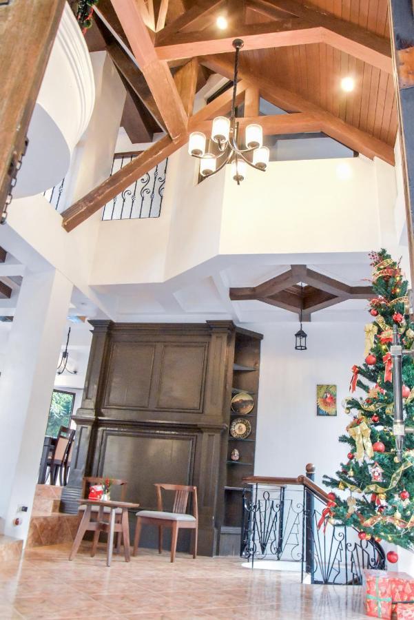 El Castillo Bed And Breakfast Angono Luaran gambar