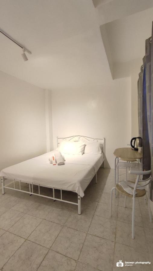 El Castillo Bed And Breakfast Angono Luaran gambar