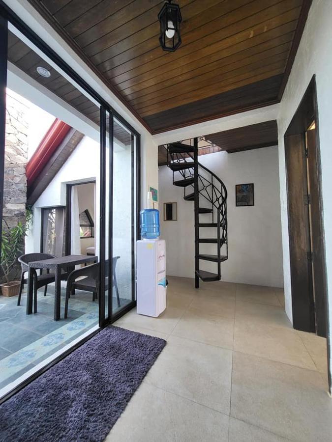 El Castillo Bed And Breakfast Angono Luaran gambar