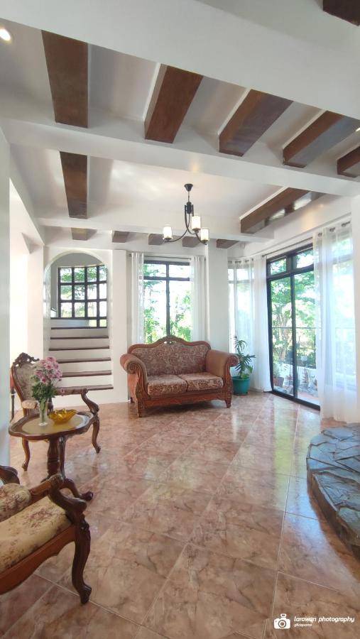 El Castillo Bed And Breakfast Angono Luaran gambar
