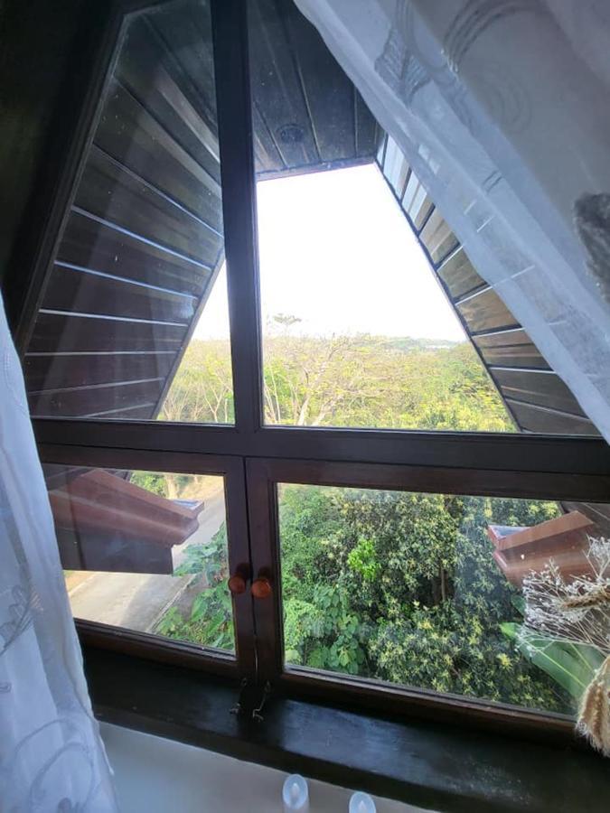 El Castillo Bed And Breakfast Angono Luaran gambar