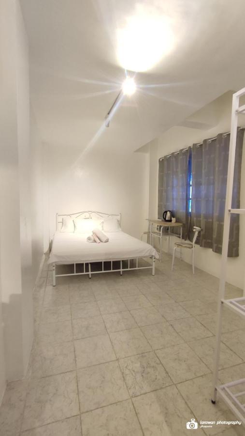 El Castillo Bed And Breakfast Angono Luaran gambar