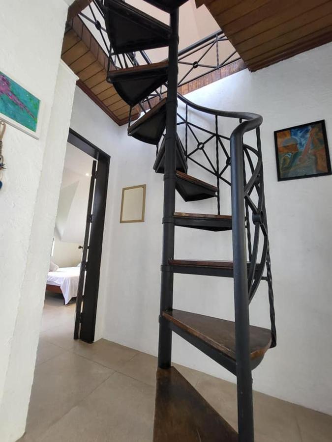 El Castillo Bed And Breakfast Angono Luaran gambar